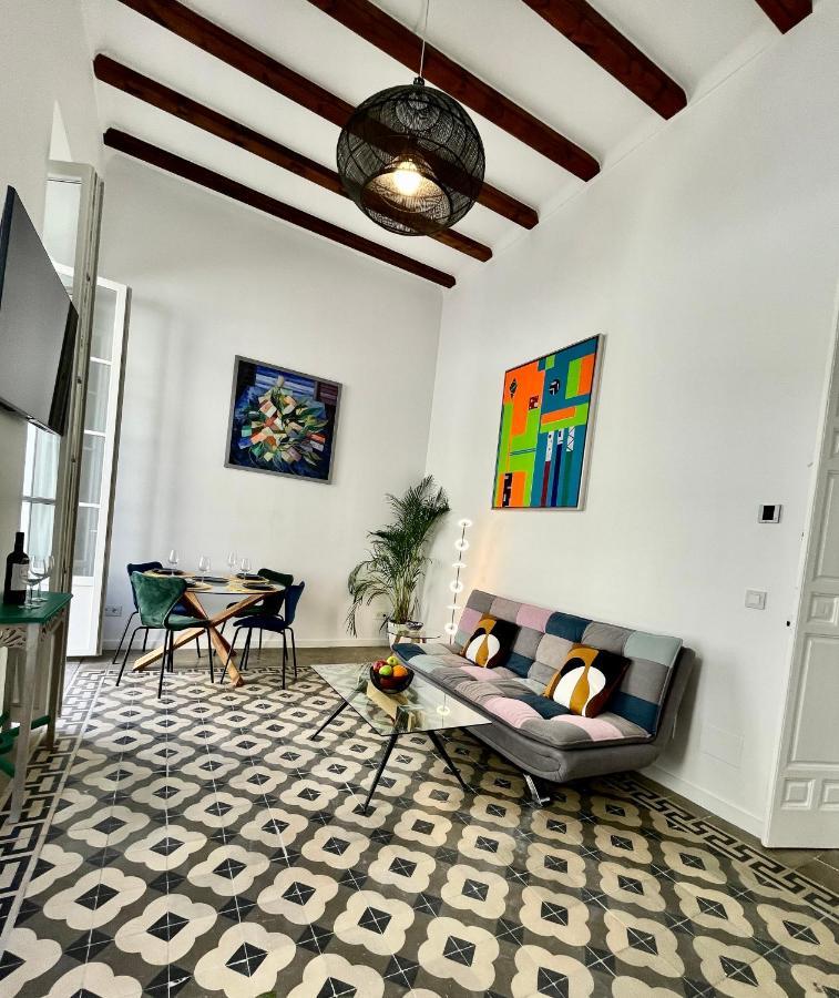 Puerta Azul 3 Bedroom Deluxe Apartment Малага Екстериор снимка